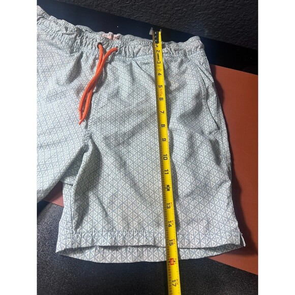 J.Crew Shorts Men's Sz Small Geometric Lined Mesh Drawstring - Picture 5 of 7